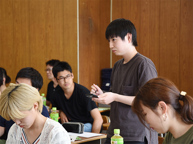 本学と山梨県立大学との連携プロジェクト03