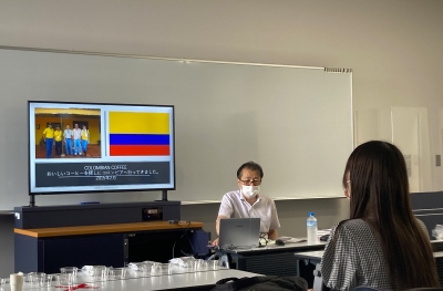 ASEANコーヒープロジェクトの一環として株式会社チモトコーヒー治面地代表の講演会を開催1